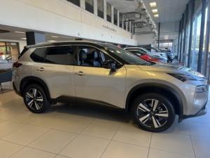 Nissan X-Trail 2.5 Acenta Plus 4WD - Image 2