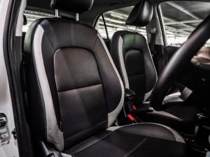 Kia Picanto 1.2 X-Line auto - Image 7