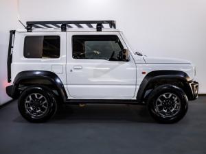 Suzuki Jimny 1.5 GLX AllGrip 3-door manual - Image 2