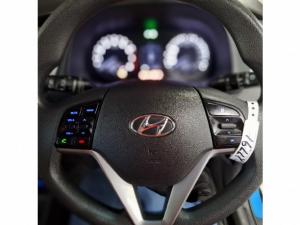 Hyundai Tucson 2.0 Premium - Image 13