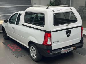 Nissan NP200 1.6i safety pack (aircon) - Image 6