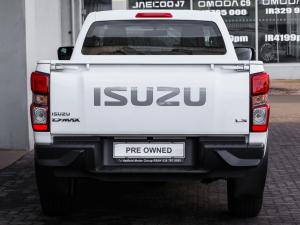 Isuzu D-Max 1.9TD single cab LS auto - Image 16
