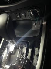 Nissan Navara 2.5DDTi double cab LE 4x4 - Image 16
