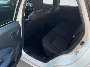 Toyota Starlet 1.5 Xi - Image 8