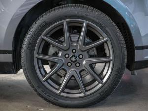 Land Rover Range Rover Velar D200 R-Dynamic HSE - Image 20