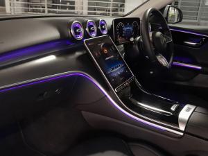 Mercedes-Benz C-Class C220d Avantgarde - Image 24