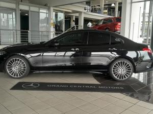 Mercedes-Benz C-Class C200 Avantgarde - Image 4
