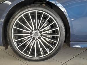 Mercedes-Benz C-Class C200 Avantgarde - Image 3