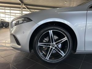 Mercedes-Benz A-Class A200 sedan Progressive - Image 13