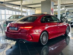 Mercedes-Benz C-Class C200 Avantgarde - Image 2