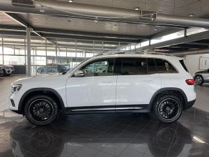 Mercedes-Benz GLB GLB220d 4Matic AMG Line - Image 15