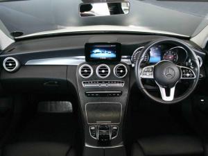 Mercedes-Benz C-Class C300 Avantgarde - Image 4