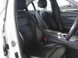 Mercedes-Benz C-Class C300 Avantgarde - Image 7