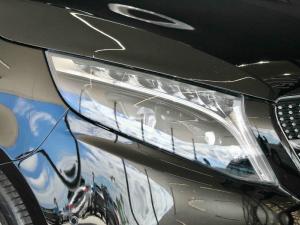 Mercedes-Benz V-Class V300d Exclusive - Image 20