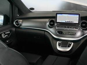 Mercedes-Benz V-Class V300d Exclusive - Image 7