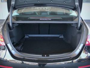 Mercedes-Benz C-Class C220d Avantgarde - Image 22