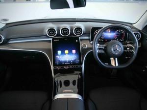 Mercedes-Benz C-Class C220d Avantgarde - Image 8