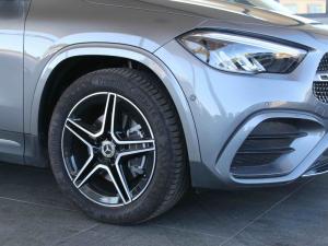 Mercedes-Benz GLA GLA200 Progressive - Image 5
