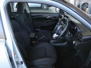 Toyota Urban Cruiser 1.5 XR auto - Image 10