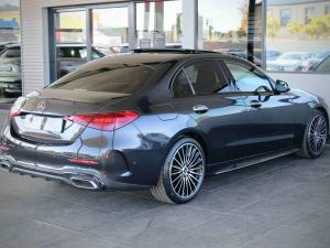 Mercedes-Benz C-Class C200 Avantgarde - Image 7
