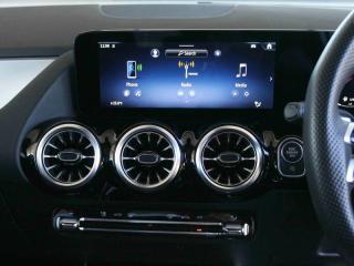 Mercedes-Benz GLA GLA200d Progressive