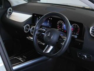 Mercedes-Benz GLA GLA200d Progressive