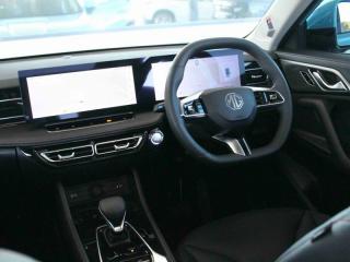 MG HS 1.5T Luxury