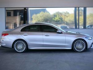 Mercedes-Benz C-Class C220d Avantgarde - Image 3