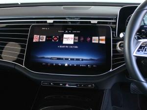 Mercedes-Benz E-Class E200 Avantgarde - Image 12