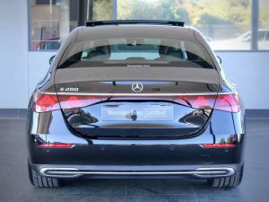 Mercedes-Benz E-Class E200 Avantgarde - Image 8