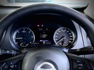 Nissan Navara 2.5DDTi double cab SE Plus auto - Image 31