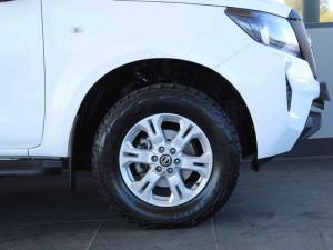 Nissan Navara 2.5DDTi double cab SE Plus auto - Image 7