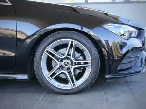 Mercedes-Benz CLA CLA200 Progressive - Image 4