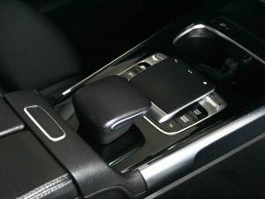 Mercedes-Benz GLB GLB250 AMG Line - Image 13