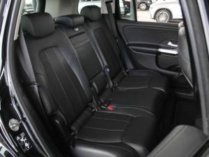 Mercedes-Benz GLB GLB250 AMG Line - Image 20