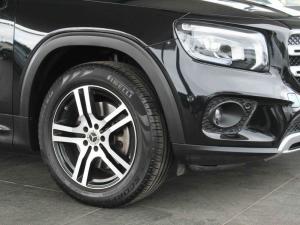 Mercedes-Benz GLB GLB250 AMG Line - Image 5