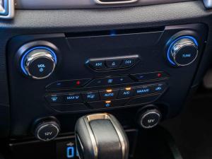 Ford Everest 2.0SiT XLT - Image 13