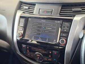 Nissan Navara 2.5DDTi double cab LE Plus - Image 16