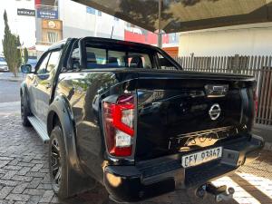 Nissan Navara 2.5DDTi double cab LE Plus - Image 2