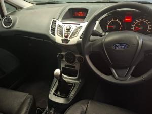 Ford Fiesta 1.4 5-door Ambiente - Image 11