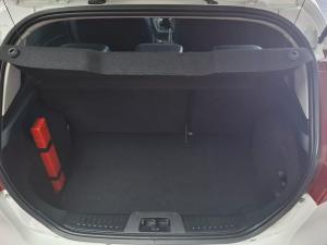 Ford Fiesta 1.4 5-door Ambiente - Image 16