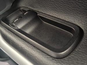 Ford Fiesta 1.4 5-door Ambiente - Image 19