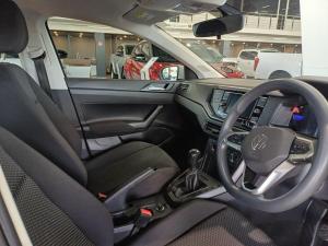 Volkswagen Polo hatch 1.0TSI - Image 10