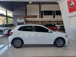 Volkswagen Polo hatch 1.0TSI - Image 8