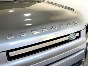 Land Rover Defender 110 D300 X-Dynamic SE - Image 6