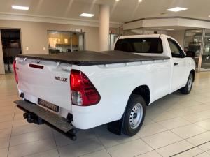 Toyota Hilux 2.0 single cab S - Image 2