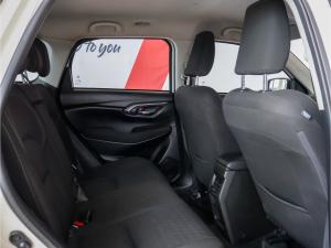 Toyota Urban Cruiser 1.5 XR auto - Image 12