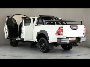 Toyota Hilux 2.8GD-6 Xtra cab Legend auto - Image 10