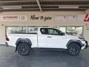 Toyota Hilux 2.8GD-6 Xtra cab Legend auto - Image 3
