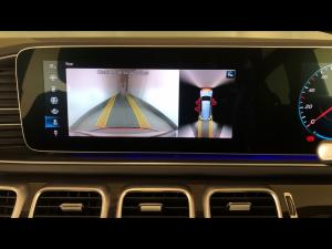 Mercedes-Benz GLS GLS400d 4Matic - Image 25